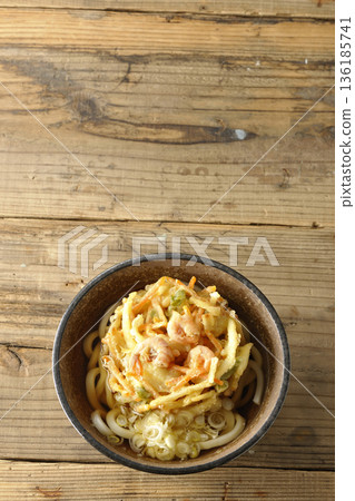 Shrimp and vegetable tempura udon 136185741