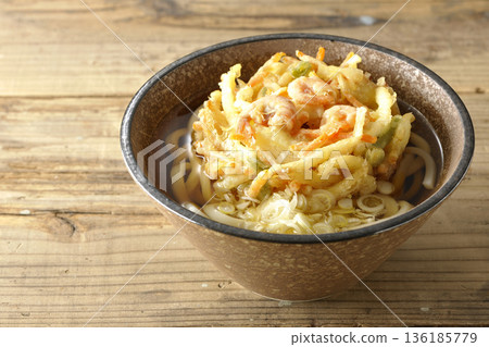 Shrimp and vegetable tempura udon 136185779