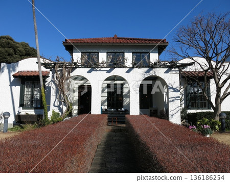 Yamate 111th Building in the Harbor View Park in Naka-ku, Yokohama 136186254
