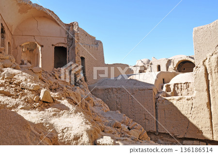 Iran, Silk Road, ruins near Yazd, Hanaq Citadel ruins, multi-story adobe building Iran, Silk Road, ruins near Yazd, Hanaq Citadel ruins, multi-story adobe building 136186514