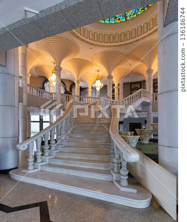 Jame Asr Hassanil Bolkiah Mosque interior with grand marble staircase and intricate ceiling design, Bandar Seri Begawan, Brunei 136186744