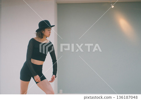 dancing, female, lady 136187048