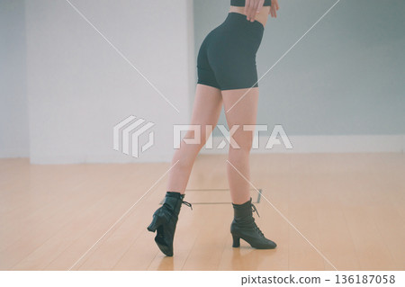 舞 舞蹈 跳舞 136187058