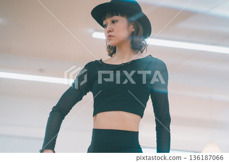舞 舞蹈 跳舞 136187066