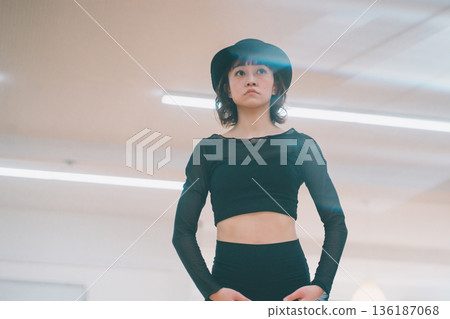 舞 舞蹈 跳舞 136187068