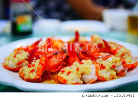 美味的亞洲海鮮 美味的亞洲海鮮 136190481