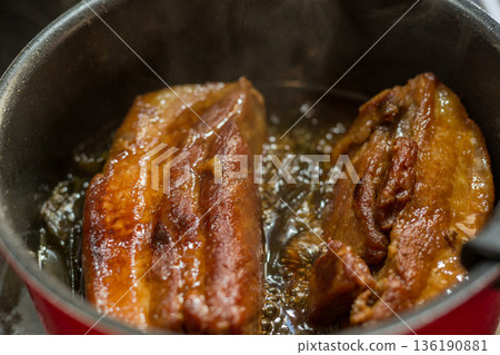 叉燒面、拉麵、叉燒 叉燒面、拉麵、叉燒 136190881