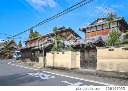 Nov 24 2025 Hillside artisan district of Takagamine featuring serene temple views Nov 24 2025 Hillside artisan district of Takagamine featuring serene temple views 136193935