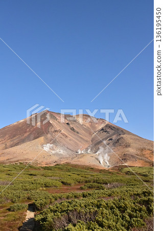 View of Jigokudani and volcanic smoke from the Sugatami area of Mount Asahidake in Hokkaido View of Jigokudani and volcanic smoke from the Sugatami area of Mount Asahidake in Hokkaido 136195450