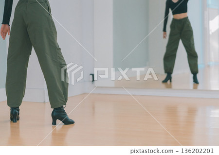 舞 舞蹈 跳舞 136202201