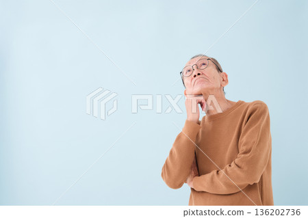 憂心忡忡的爺爺健忘 136202736