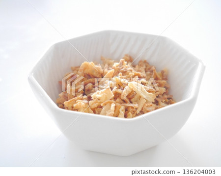 fried onions 136204003