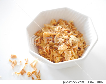 fried onions fried onions 136204007