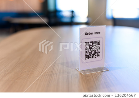 QR code display on the table QR code display on the table 136204567