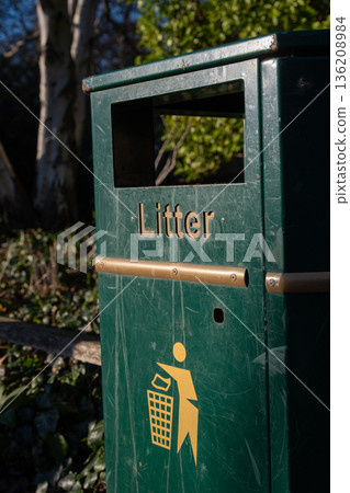 Litter bin in Kelsey Park, a public park in Beckenham, Kent, UK. 136208984
