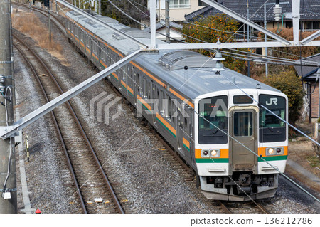 JR Joetsu Line local train 211 series JR Joetsu Line local train 211 series 136212786