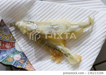 Wakasagi tempura 136213194