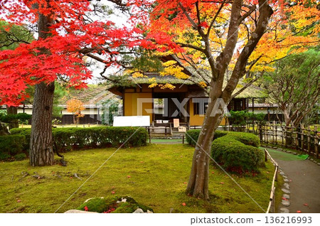 Aizuwakamatsu City Tsuruga Castle Ruins Park Teahouse Rinkaku 136216993