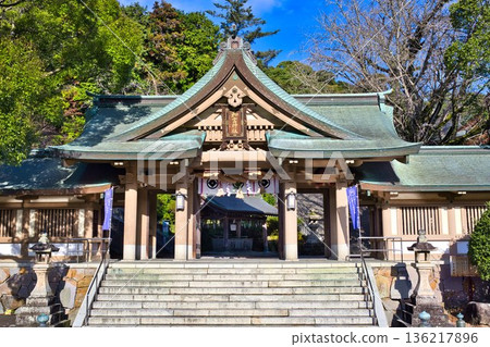瓦雷神社為迎接新年而裝飾 瓦雷神社為迎接新年而裝飾 136217896