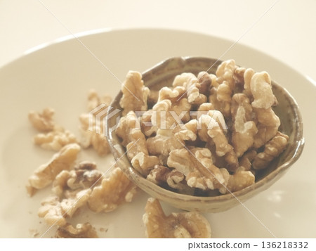 核桃 核桃 136218332