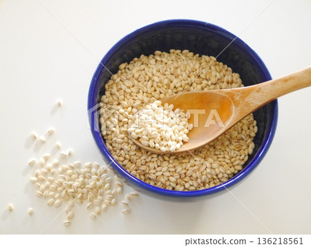 Mochi barley Mochi barley 136218561