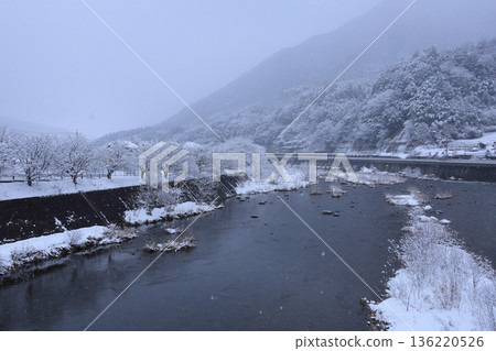 雪根雨日野河2 136220526