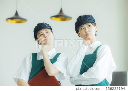 Cafe staff Cafe staff 136222194