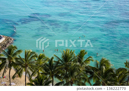 Hawaii Waikiki Beach and Diamond Head, a spectacular resort landscape with blue ocean and sky Hawaii Waikiki Beach and Diamond Head, a spectacular resort landscape with blue ocean and sky 136222770
