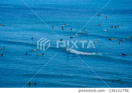 Hawaii Waikiki Beach and Diamond Head, a spectacular resort landscape with blue ocean and sky Hawaii Waikiki Beach and Diamond Head, a spectacular resort landscape with blue ocean and sky 136222786