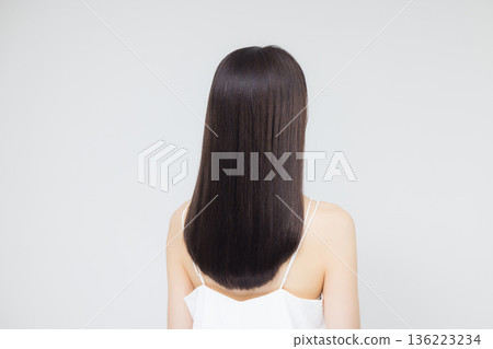 迷人的髮型女士 迷人的髮型女士 136223234