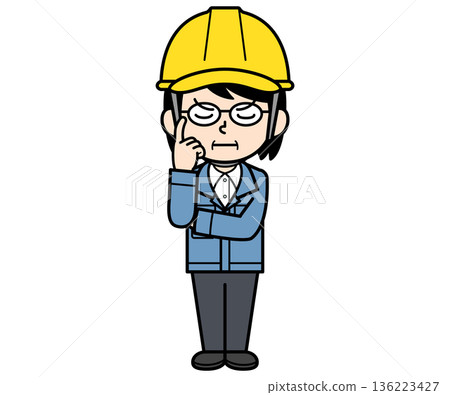 一位戴著安全帽的中年女工頭正在沉思 一位戴著安全帽的中年女工頭正在沉思 136223427