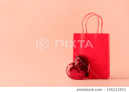 Red shopping gift bag with sequin heart Red shopping gift bag with sequin heart 136223851