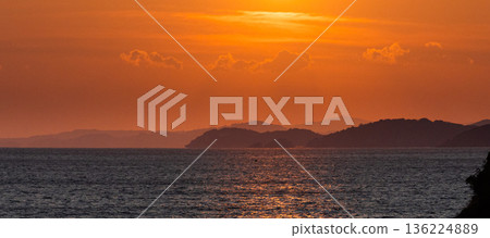 Winter sunset over the Seto Inland Sea seen from Ako Misaki in Ako City, Hyogo Prefecture Winter sunset over the Seto Inland Sea seen from Ako Misaki in Ako City, Hyogo Prefecture 136224889