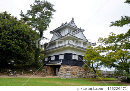 吉田城鐵塔 136226471