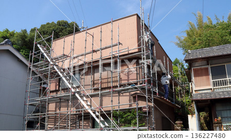 Construction scaffolding, exterior wall replacement, metal sheeting, tinplate work Construction scaffolding, exterior wall replacement, metal sheeting, tinplate work 136227480