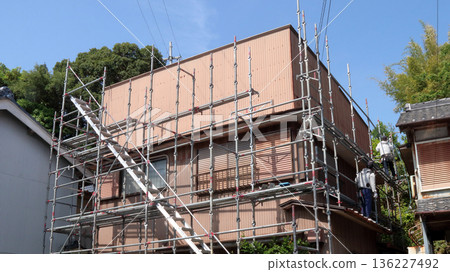 建築鷹架、外牆更換、金屬板材、鍍錫板工程 建築鷹架、外牆更換、金屬板材、鍍錫板工程 136227492