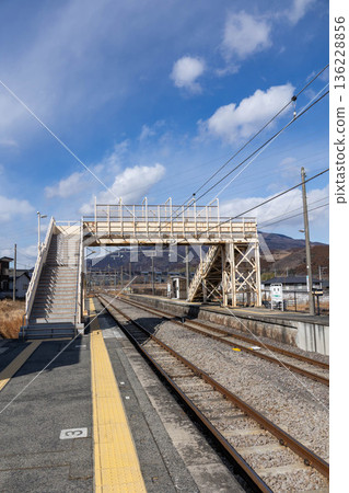 JR吾妻線 群馬縣澀川市金島站 JR吾妻線 群馬縣澀川市金島站 136228856