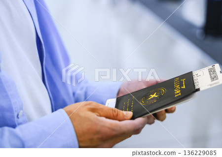 護照與登機證 ■攝影合作：關西國際機場（KIX） 136229085