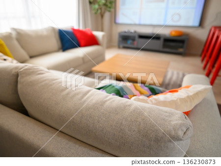 從沙發上看到的客廳景色 從沙發上看到的客廳景色 136230873