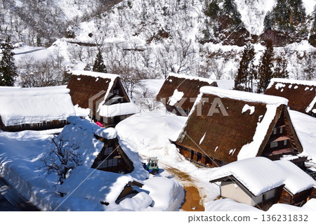 冬季,富山縣五箇山市,菅沼合掌村 冬季,富山縣五箇山市,菅沼合掌村 136231832