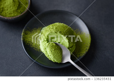 綠茶冰淇淋 綠茶冰淇淋 136235431