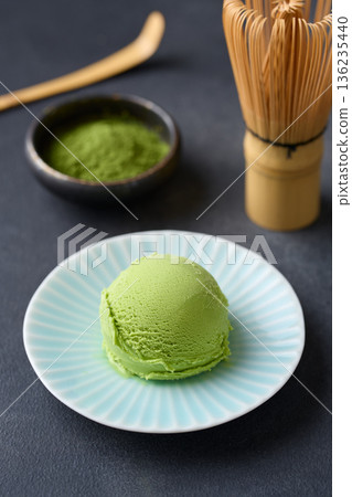 Green tea ice cream 136235440