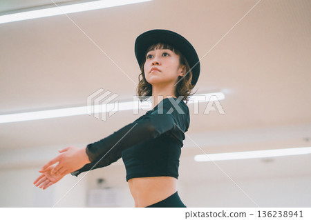 舞 舞蹈 跳舞 136238941