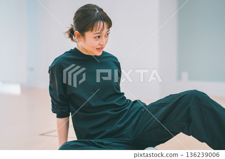 舞 舞蹈 跳舞 136239006
