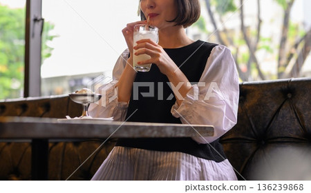 At the cafe 136239868