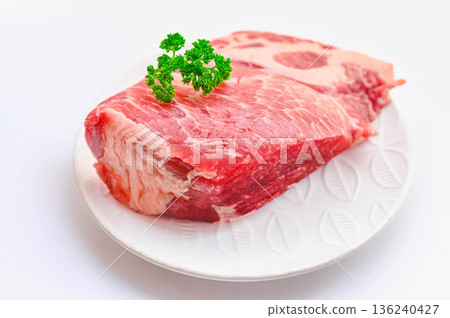 豬肉塊 136240427