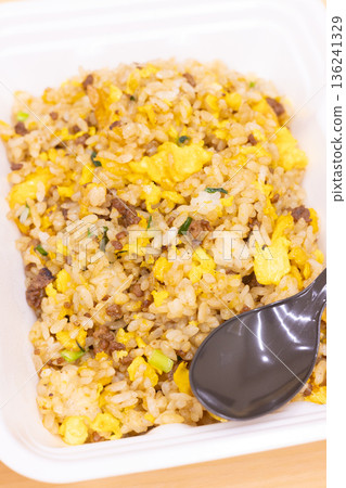 Delicious minced meat fried rice bento 136241329