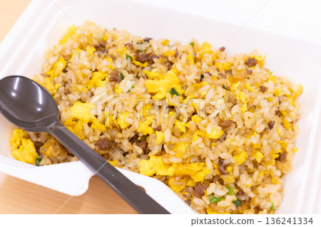 Delicious minced meat fried rice bento 136241334