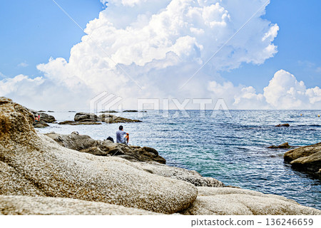 Beautiful seascape of the Cami de Ronda coastal path on the Costa Brava, from Platja d'Aro to Sant Antoni de Calonge. Cala del Pi Beautiful seascape of the Cami de Ronda coastal path on the Costa Brava, from Platja d'Aro to Sant Antoni de Calonge. Cala del Pi 136246659