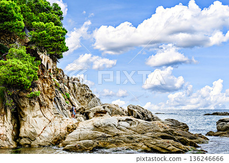 Beautiful seascape of the Cami de Ronda coastal path on the Costa Brava, from Platja d'Aro to Sant Antoni de Calonge. Cala del Pi Beautiful seascape of the Cami de Ronda coastal path on the Costa Brava, from Platja d'Aro to Sant Antoni de Calonge. Cala del Pi 136246666